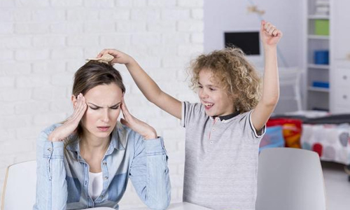 孩子患上多动症该怎么解决 孩子患上多动症该怎么解决