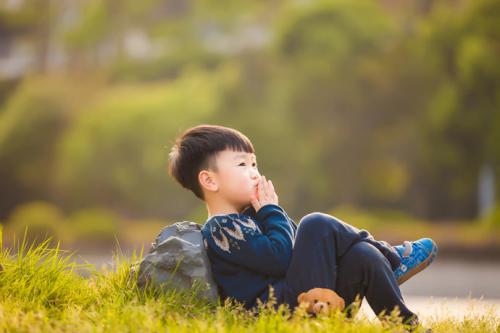 孩子患上抽动症会给孩子带来怎么样的影响